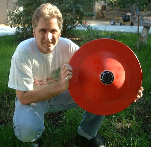 Derek Davis with L2 Delta flying saucer